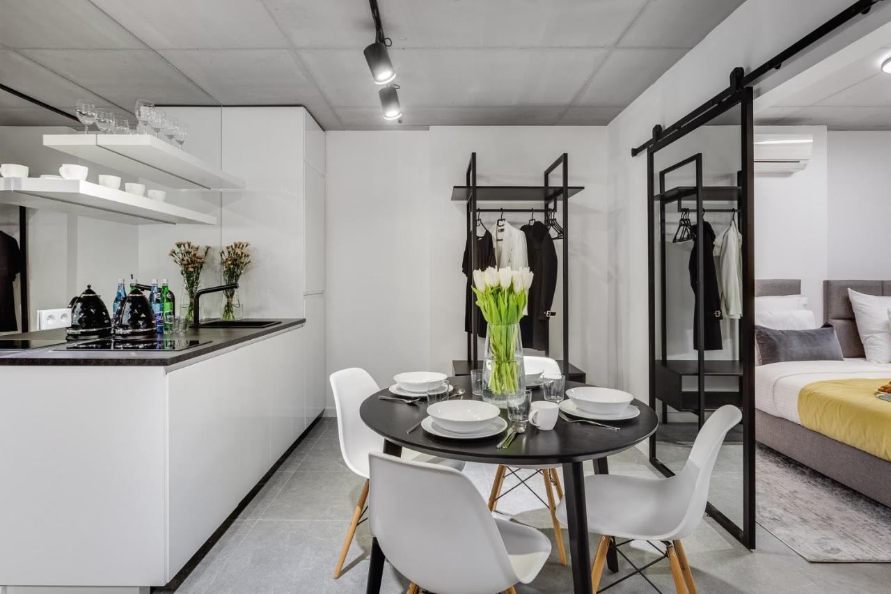 Family Center Apartments Краков Экстерьер фото