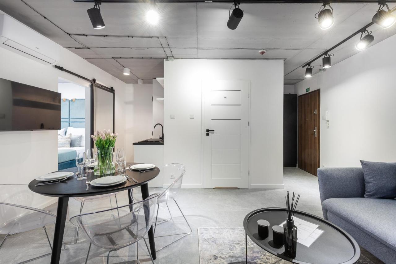 Family Center Apartments Краков Экстерьер фото