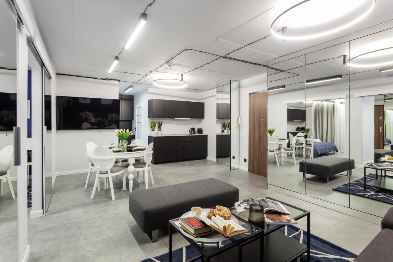 Family Center Apartments Краков Экстерьер фото